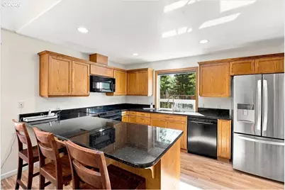 7650 NW Mountain View Dr, Corvallis, OR 97330 - Photo 9