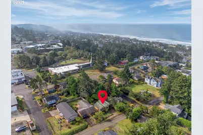 1824 NW 26th St, Lincoln City, OR 97367 - Photo 31