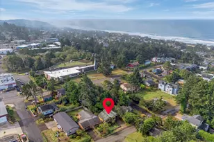 1824 NW 26th St, Lincoln City, OR 97367 - Photo 31