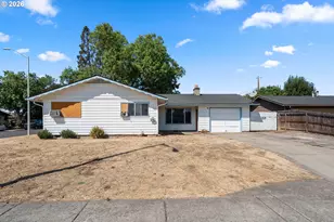 7675 Gladstone Ave, White City, OR 97503 - Photo 1