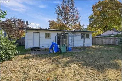 3707 SE 154th Ave, Portland, OR 97236 - Photo 15