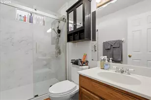 3707 SE 154th Ave, Portland, OR 97236 - Photo 13