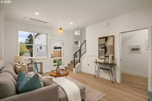 6949 N Burr Ave, Portland, OR 97203 - Photo 9