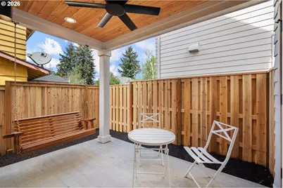 6949 N Burr Ave, Portland, OR 97203 - Photo 29