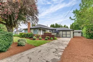 1013 NE Birchwood Dr, Hillsboro, OR 97124 - Photo 3