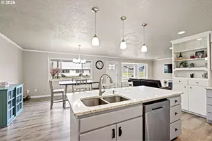 678 5th Ave, Sweet Home, OR 97386 - Photo 9