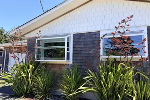 1844 NE Crestview Pl, Newport, OR 97365 - Photo 3