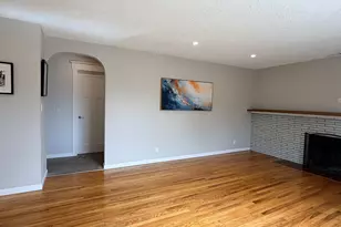 1844 NE Crestview Pl, Newport, OR 97365 - Photo 9