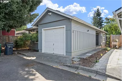 593 Hanover St, Eugene, OR 97402 - Photo 5