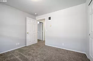 593 Hanover St, Eugene, OR 97402 - Photo 23