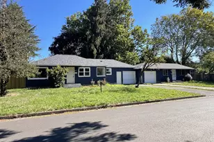 465 Davis St, Eugene, OR 97402 - Photo 1