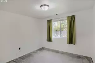 912 12th St, Lafayette, OR 97127 - Photo 17