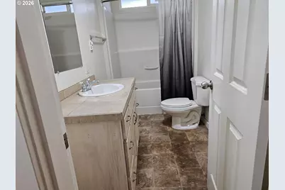 33802 Market Rd, Creswell, OR 97426 - Photo 11