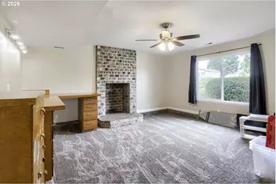740 SE Camellia Ct, Hillsboro, OR 97123 - Photo 9