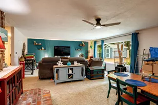 9250 NE Levee Rd, Portland, OR 97211 - Photo 3