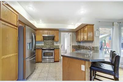 1556 NE 27th Ter, Gresham, OR 97030 - Photo 9