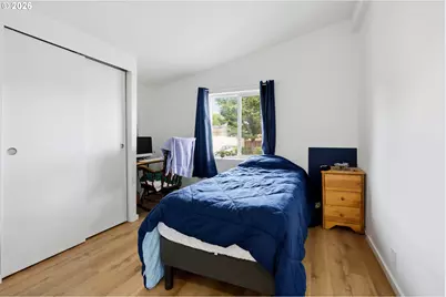 1949 SE Palmquist Rd #1, Gresham, OR 97080 - Photo 17