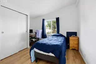 1949 SE Palmquist Rd, Gresham, OR 97080 - Photo 17