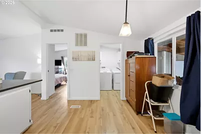 1949 SE Palmquist Rd #1, Gresham, OR 97080 - Photo 13