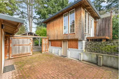 4222 SW Hume St, Portland, OR 97219 - Photo 29