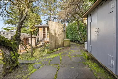 4222 SW Hume St, Portland, OR 97219 - Photo 43