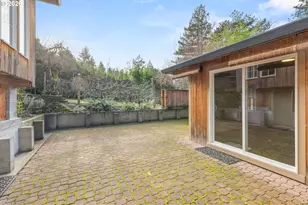 4222 SW Hume St, Portland, OR 97219 - Photo 39