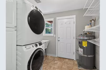 7444 SE 84th Ave, Portland, OR 97266 - Photo 11
