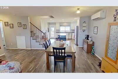 241 SE Johnson St, Winston, OR 97496 - Photo 5