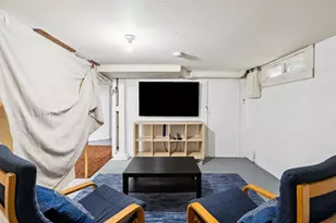 1130 NE Brazee St, Portland, OR 97212 - Photo 31