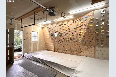 1130 NE Brazee St, Portland, OR 97212 - Photo 41