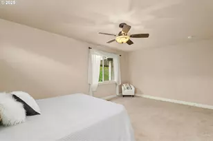 312 SE 13th Pl, Canby, OR 97013 - Photo 17