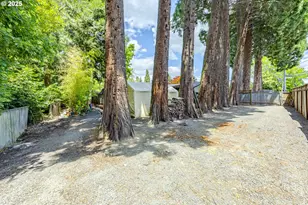 2710 Kalmia St, Eugene, OR 97404 - Photo 21