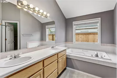 16751 SW Jordan Way, Tigard, OR 97224 - Photo 21