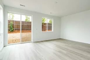 814 NW 178th Wy, Ridgefield, WA 98642 - Photo 9