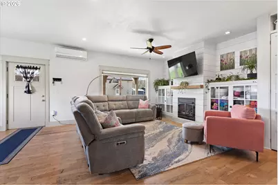 205 Riverside Ave, Wallowa, OR 97885 - Photo 3