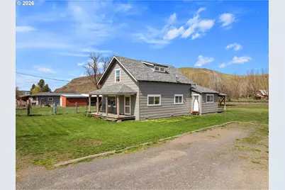 205 Riverside Ave, Wallowa, OR 97885 - Photo 39