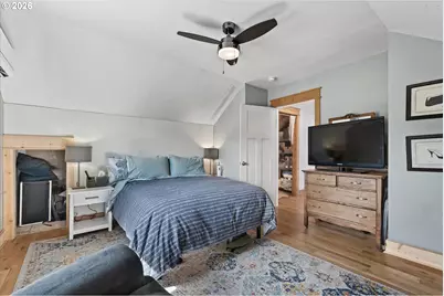 205 Riverside Ave, Wallowa, OR 97885 - Photo 27