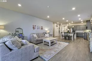 1325 S 25th Ave, Cornelius, OR 97113 - Photo 13