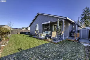 1325 S 25th Ave, Cornelius, OR 97113 - Photo 29