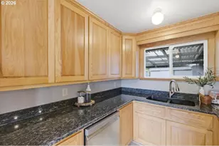 3630 Circle Dr, Albany, OR 97322 - Photo 7