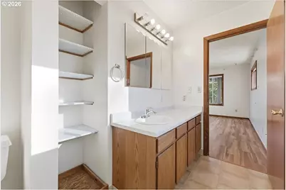 357 S 9th St, Kalama, WA 98625 - Photo 23