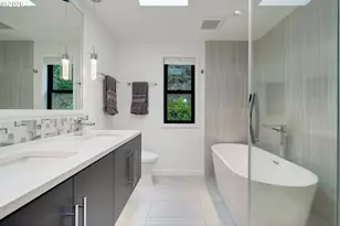 2539 Limerick Ln, West Linn, OR 97068 - Photo 19