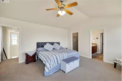 1153 SE Chinookan Dr, Cascade Locks, OR 97014 - Photo 17