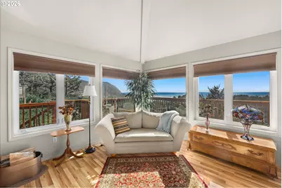 407 King St, Yachats, OR 97498 - Photo 13