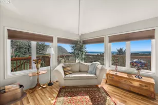 407 King St, Yachats, OR 97498 - Photo 13