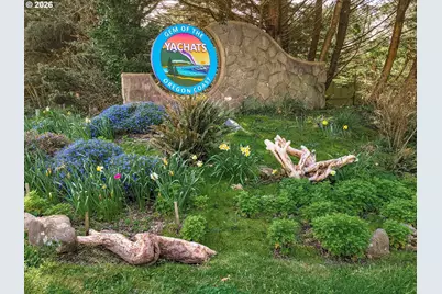 407 King St, Yachats, OR 97498 - Photo 43