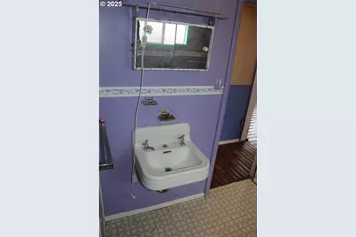 360 W College St, Athena, OR 97813 - Photo 9