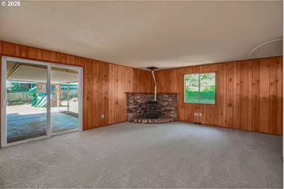17055 SE Webster Rd, Gladstone, OR 97027 - Photo 19