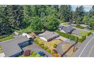 17055 SE Webster Rd, Gladstone, OR 97027 - Photo 7