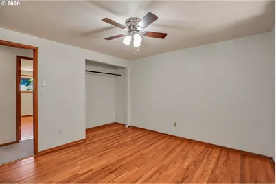 17055 SE Webster Rd, Gladstone, OR 97027 - Photo 33